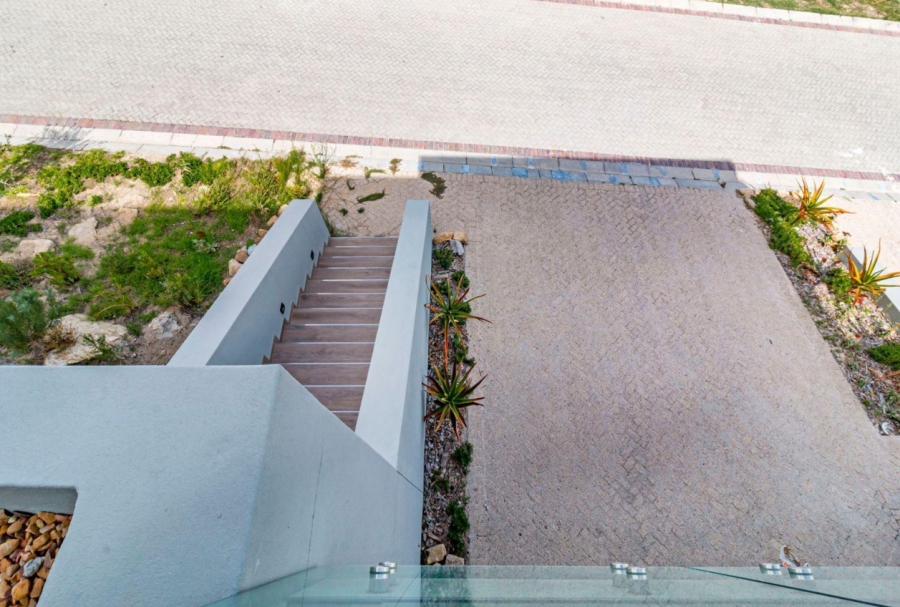 7 Bedroom Property for Sale in Fairhaven Country Estate Western Cape